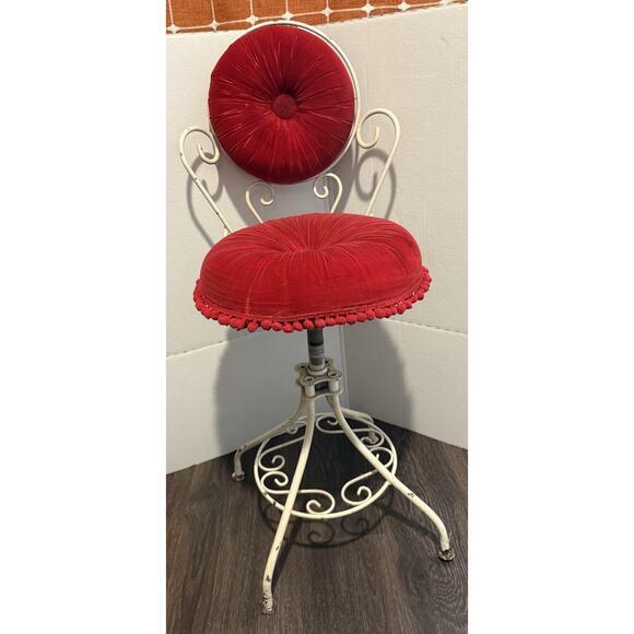 VINTAGE MID CENTURY SWIVEL RED VELVET VANITY CHAIR PUPPETS CUSHION KITCH READ - Picture 1 of 11